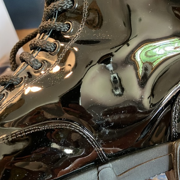 iRi black patent leather boots! 🖤 - Picture 8 of 14